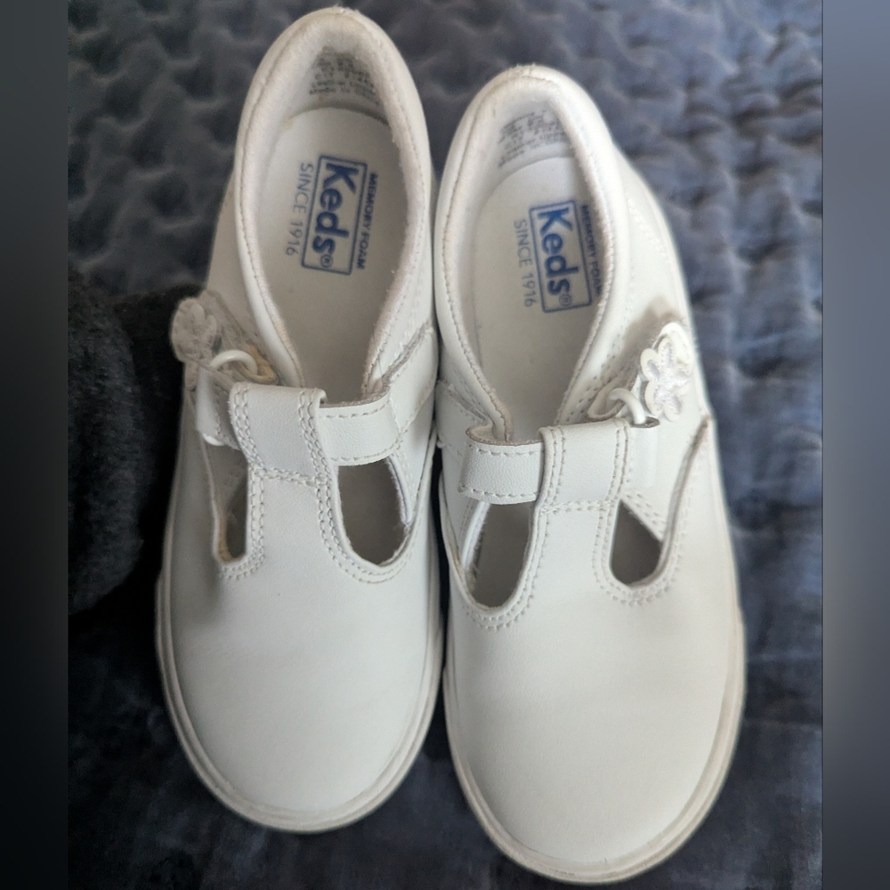 Keds White Girls' T-Strap Sneaker Shoe with Flower Accent